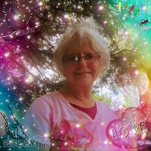 Meet your Posher, Lois